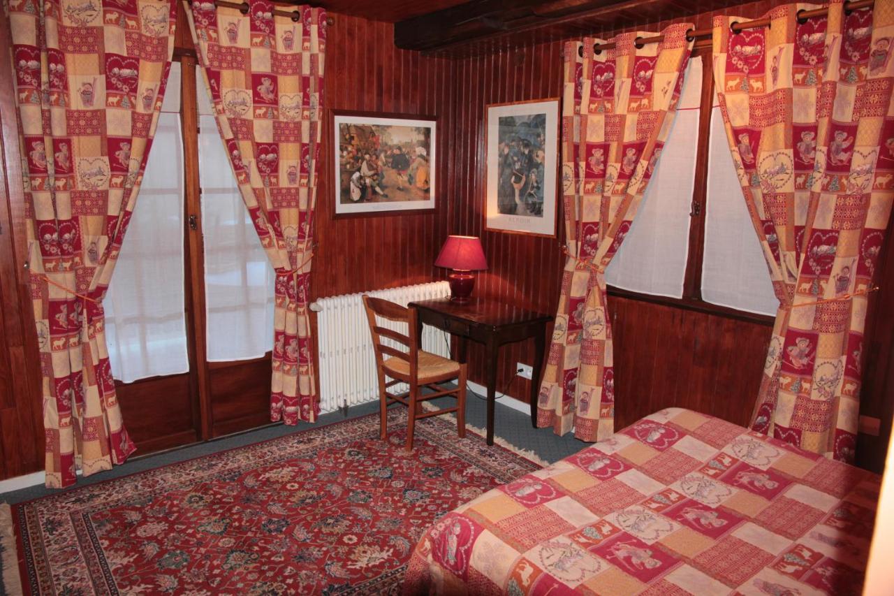 Guest House Chalet Saint Roch Albiez-Montrond Esterno foto