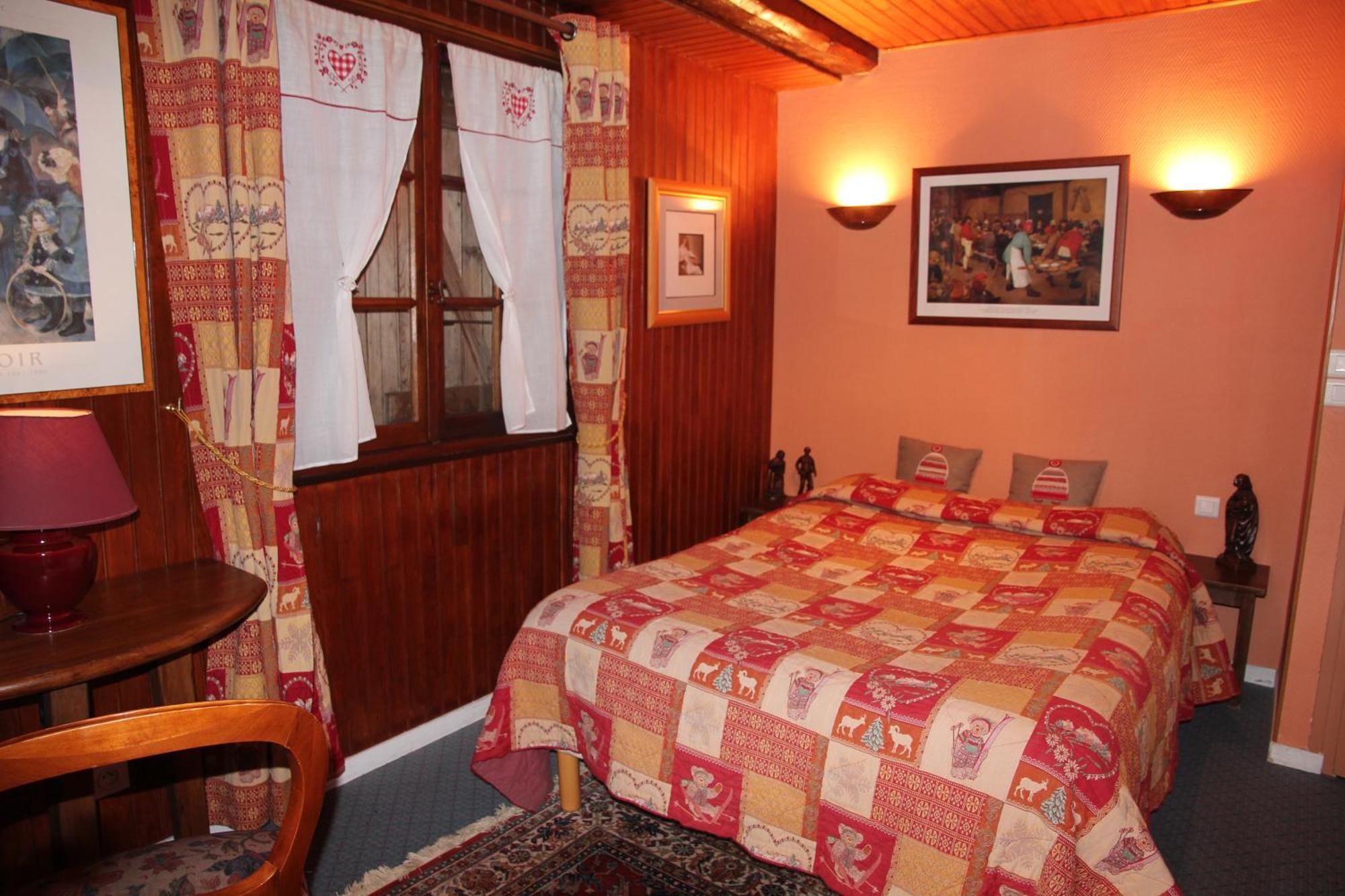 Guest House Chalet Saint Roch Albiez-Montrond Esterno foto
